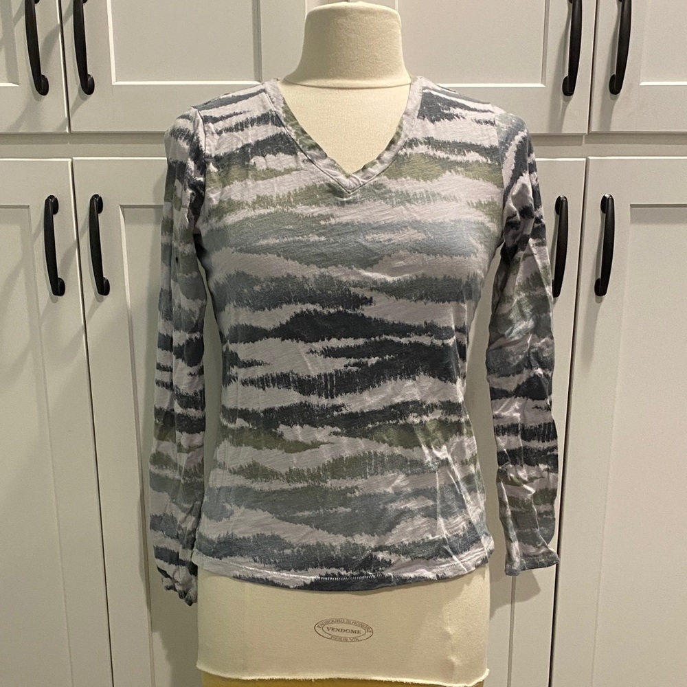 Sonoma Gray and Green Patterned Long Sleeve Top